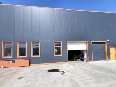 Închiriere HALĂ Industrială- 600 mp. Baza 3- Calea Chisinaului. 