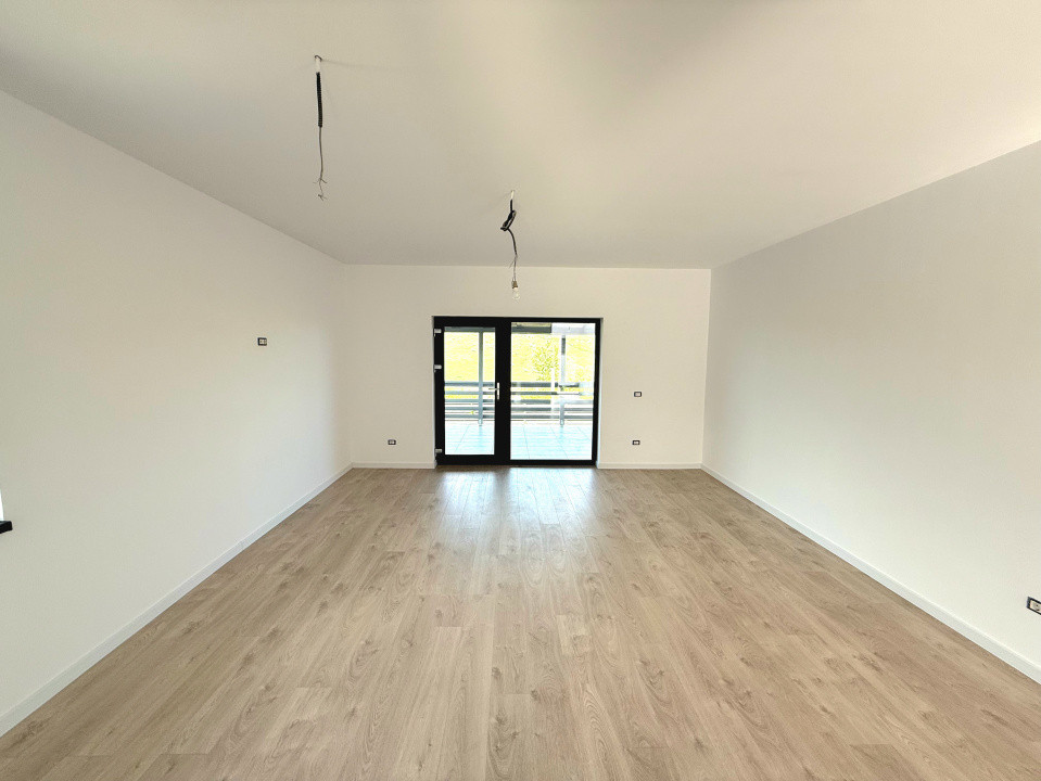 Casă Individuală 4 camere, 600 mp teren. Mutare imediată - Rediu.