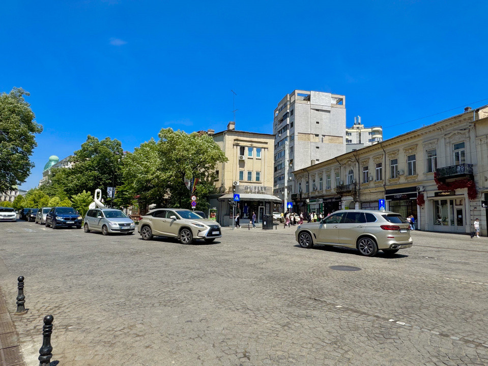 Spațiu Comercial de Închiriat, 70 mp - Bulevardul Ștefan cel Mare