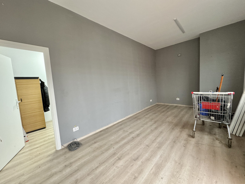 Inchiriere Hală 357 mp, Acces Tir, Rampa, 380V - Calea Chisinaului